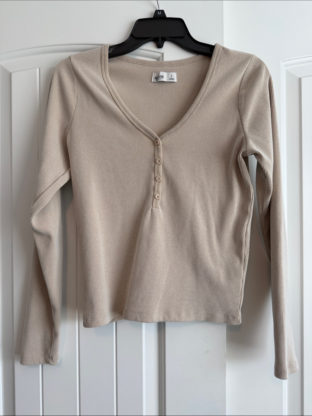 Hollister Ribbed V-Neck Long-Sleeve Henley Top